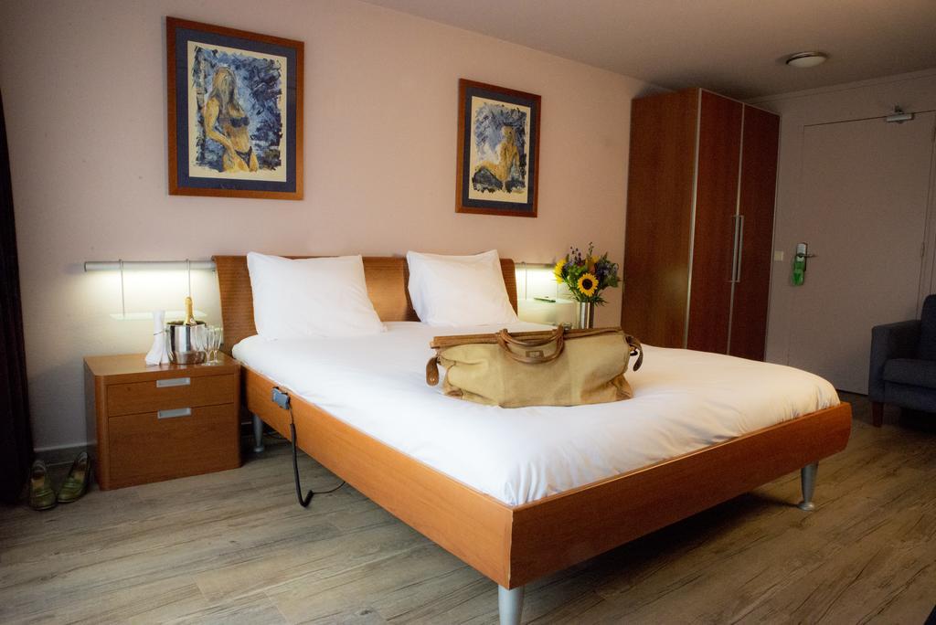 Strandhotel Bos En Duin 오스트카펠 객실 사진